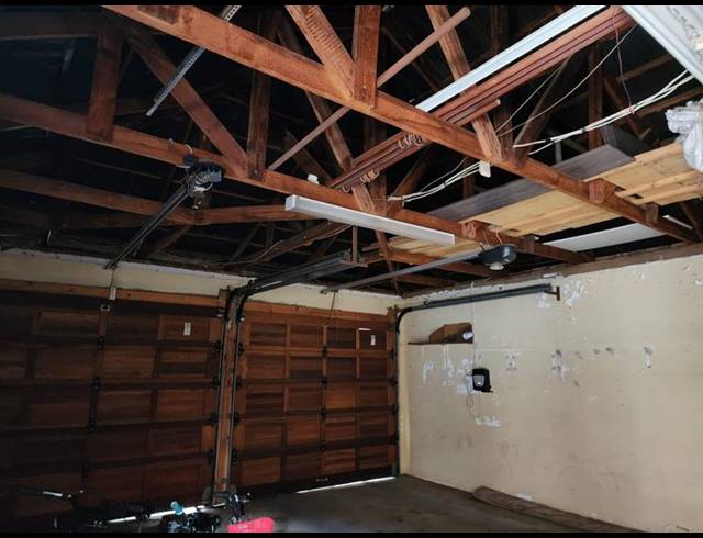 4 BEDROOM HOUSE FOR SALE IN HELIKONPARK